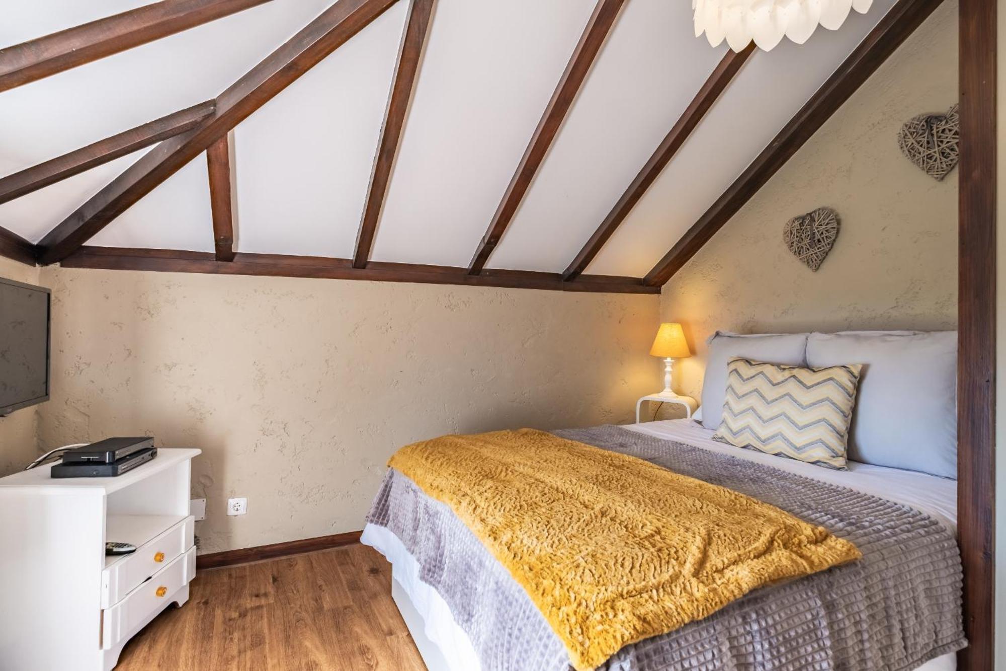 סנטנה Sao Jorge Cottage - By Wehost מראה חיצוני תמונה